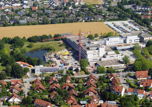 Baubeginn des neuen Bettenhauses (Anbau West) des Klinikums