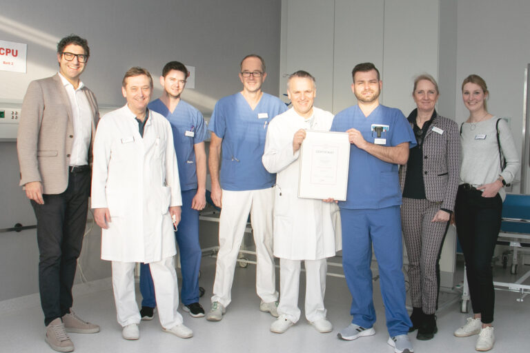 Chest Pain Unit im KlinikumStadtSoest offiziell zertifiziert Die Chest Pain Unit im KlinikumStadtSoest ist jetzt offiziell zertifiziert