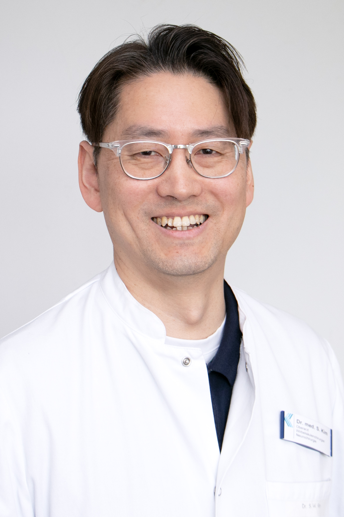 Dr. Seong Woong Kim, Oberarzt Wirbelsäulenchirurgie KlinikumStadtSoest
