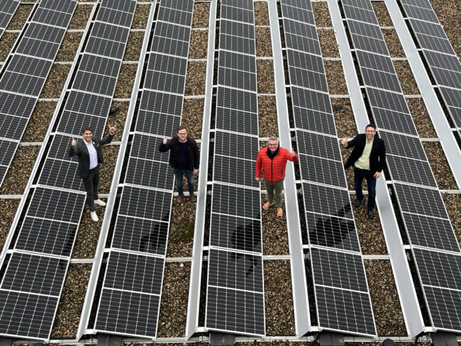 Die PV-Anlage auf dem Dach des KlinikumStadtSoest